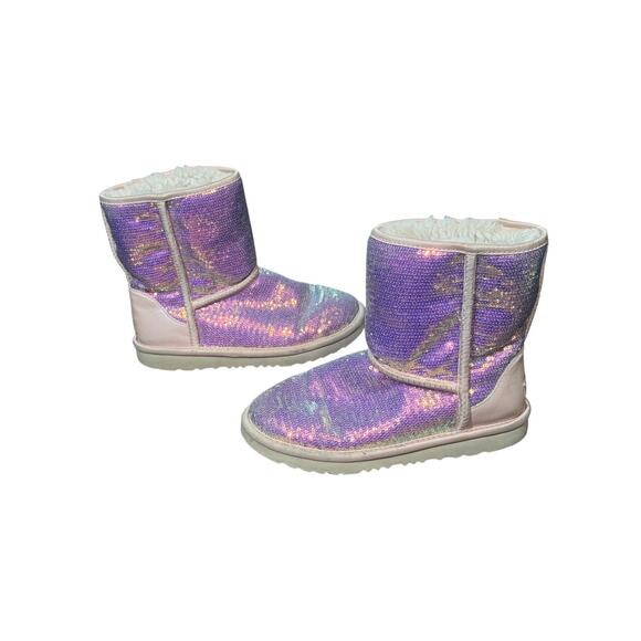 Ugg Australia Other - Ugg classic cosmo sequin boot size 4 kids